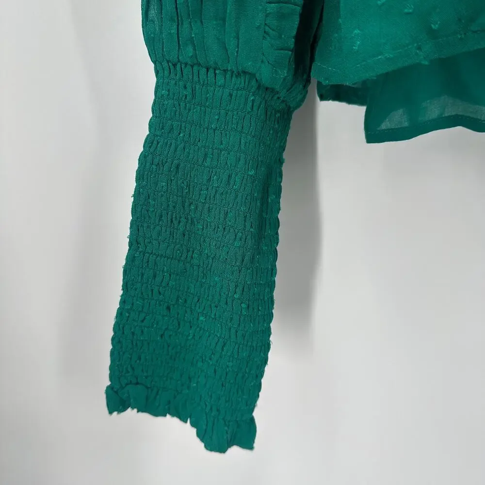 FARM RIO NWT Ruffled Long Sleeve Swiss Dot Blouse in Emerald // M